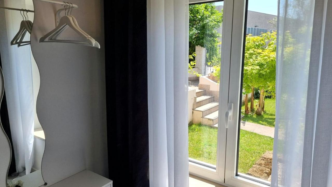 Villa Castelnuovo Apartments Castelnuovo del Garda Esterno foto